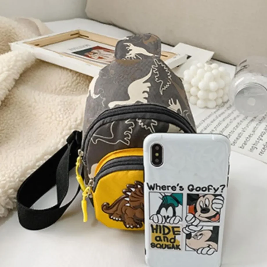 Outdoor Casual Bag Kids Chest Bag Cute Boys and Girls Small Dinosaur Pattern Unisex Zip